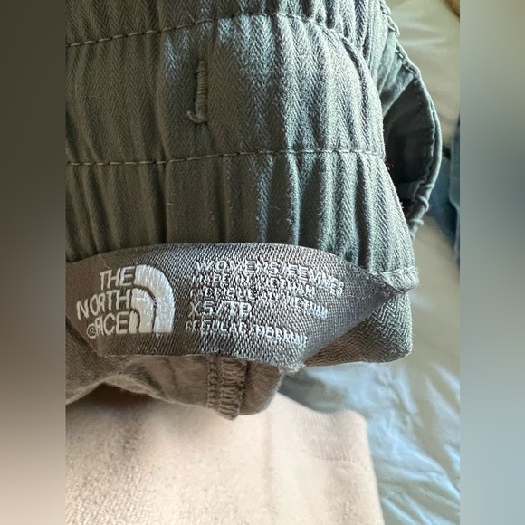 The North Face Womens Drawstring Ankle Joggers Pants grey Size XS NF0A2TFK - Picture 6 of 6